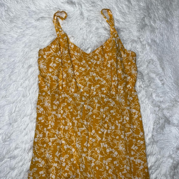 Old Navy Dresses & Skirts - Old Navy Mustard Floral Midi Dress